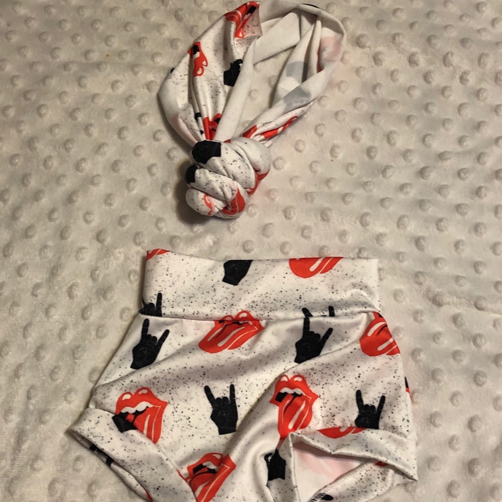 Rolling Stone Infant Bummies & Top Knot